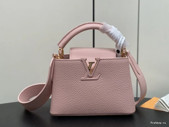 First bag ru MINI-21*14*8CM LOUIS VUITTON CAPUCINES 0802